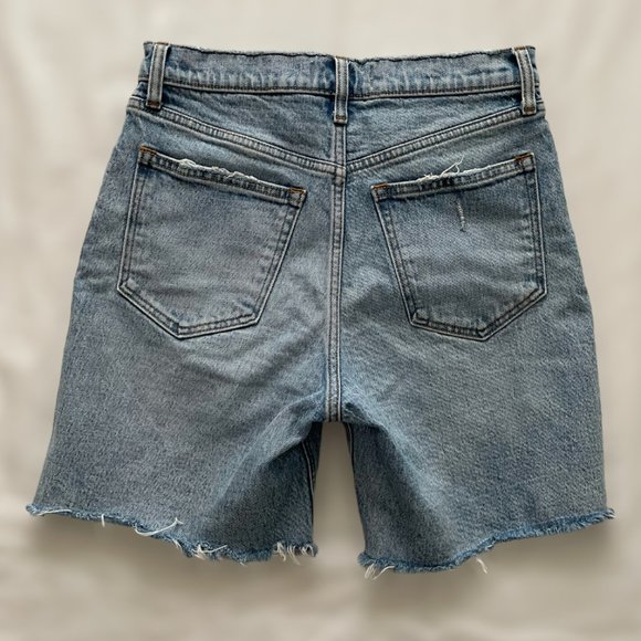 Abercrombie&Fitch Women's High Rise 7 Inch Jean Shorts (27) - Picture 2 of 7